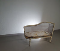 Beautiful old Art Noveau , unfinished Frenche canapé / chaise longue with gooseneck armrests