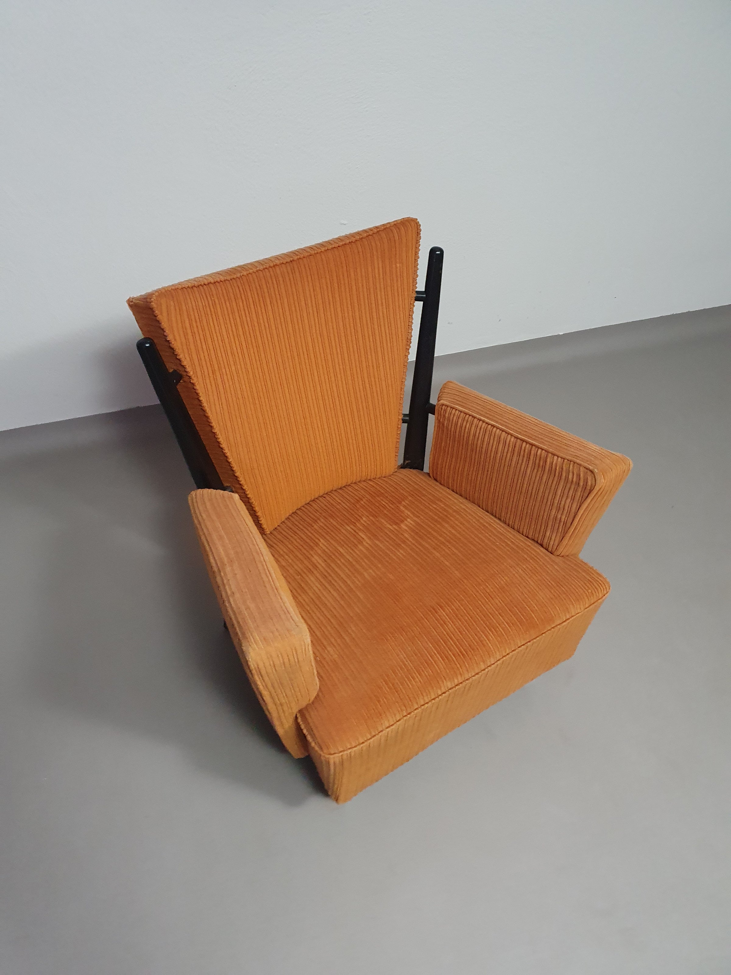 Designer unknown. Lounge armchair.