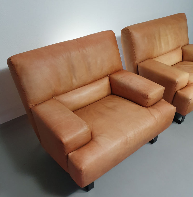 2 x Machalke thick saddle leather love seat.