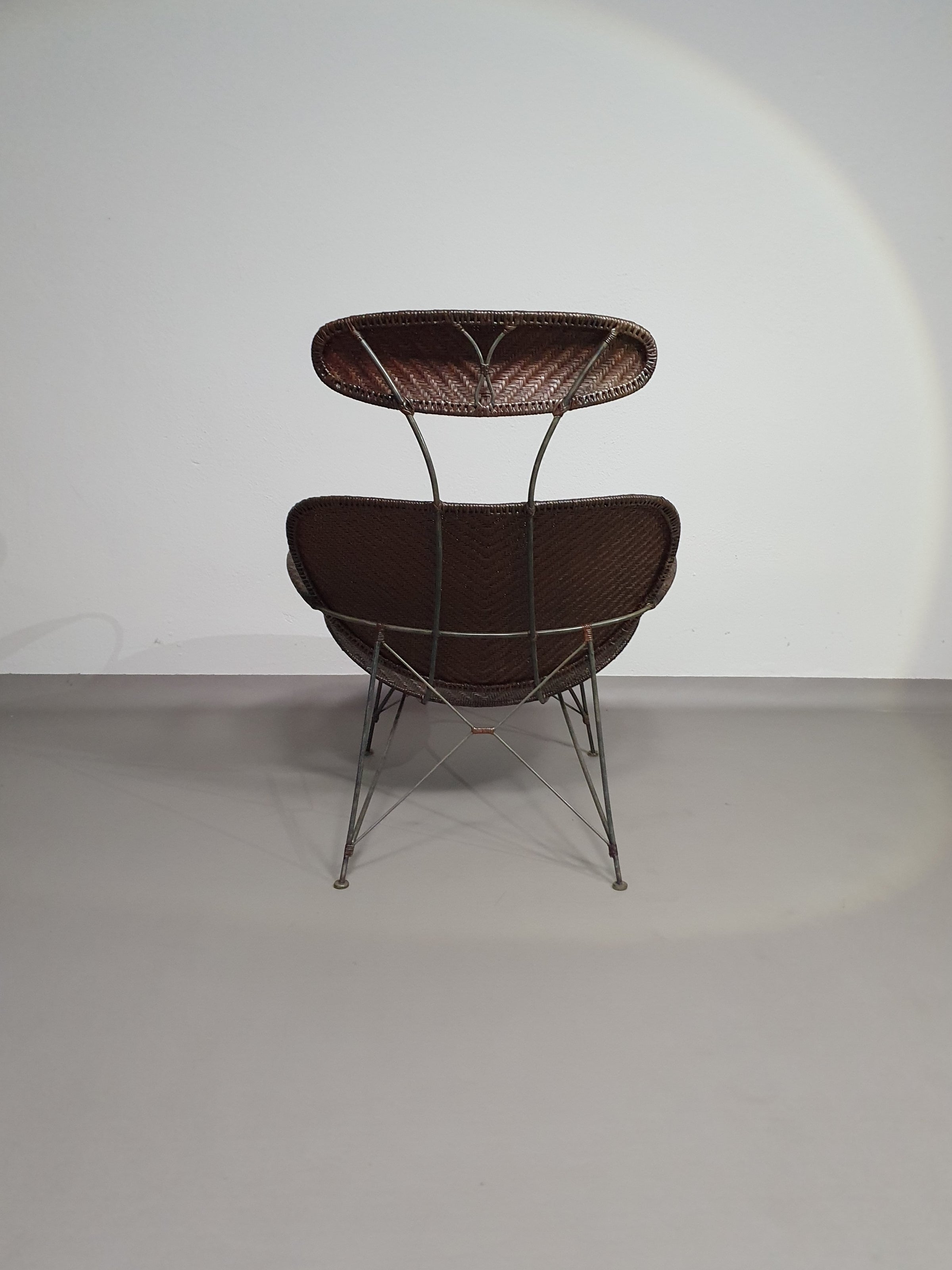 Brown rattan and metal lounge chair by Yuzuru Yamakawa, 1980s