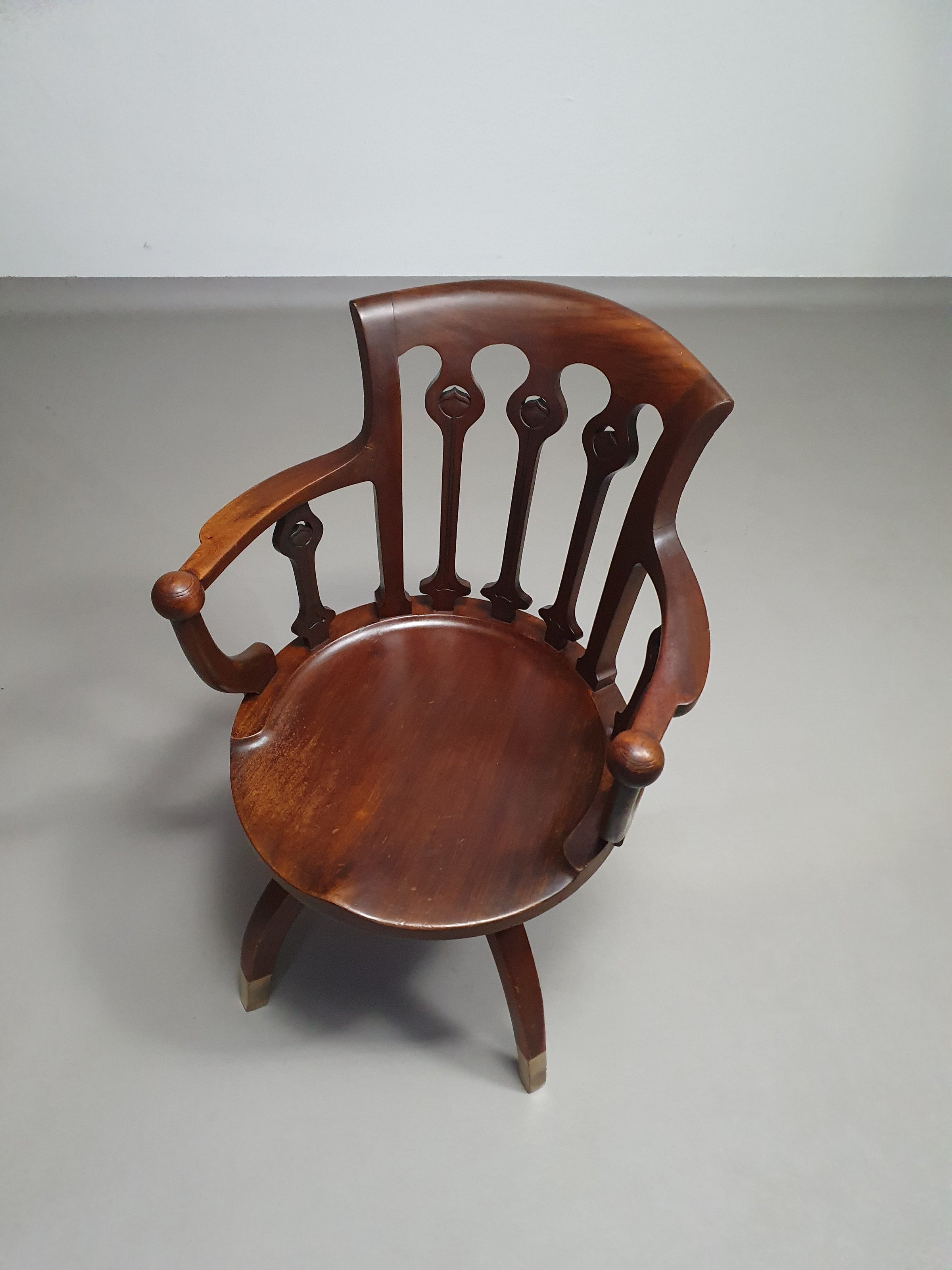 American swivel  office arm chair

1930's