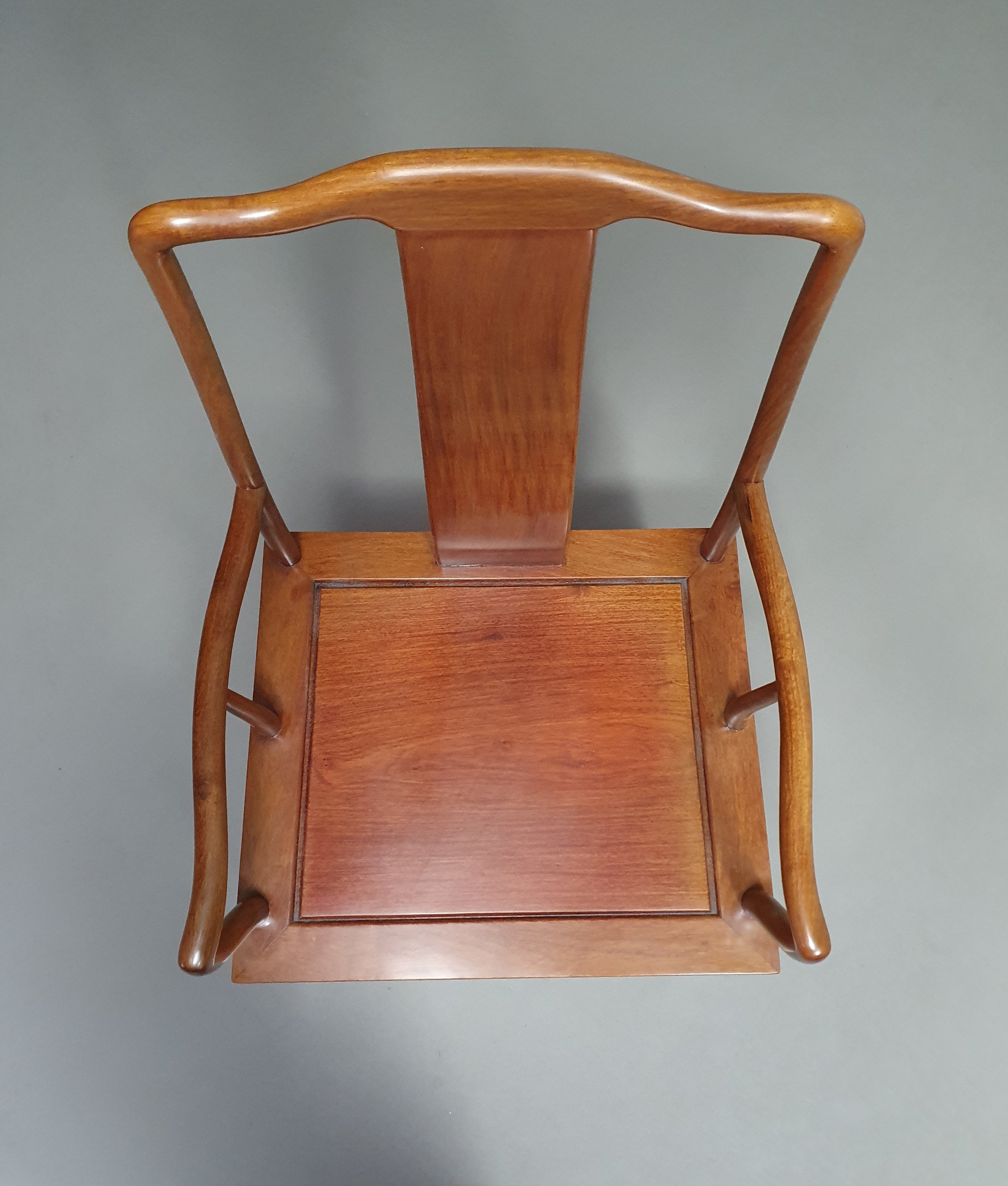 Vintage Chinese Ming rosewood chair.