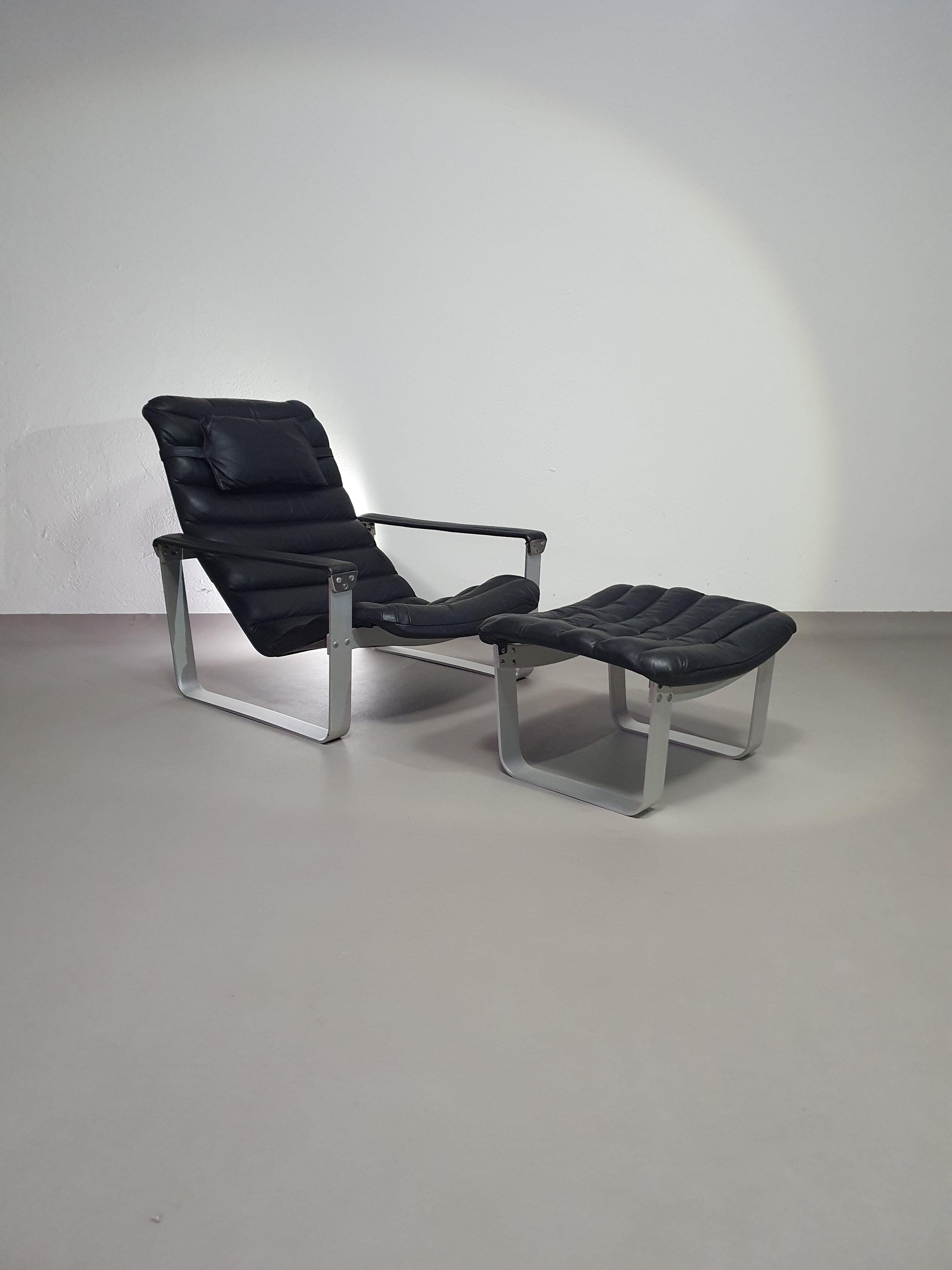 PULKKA LOUNGE CHAIR WITH OTTOMAN BY ILMARI LAPPALAINEN FOR ASKO