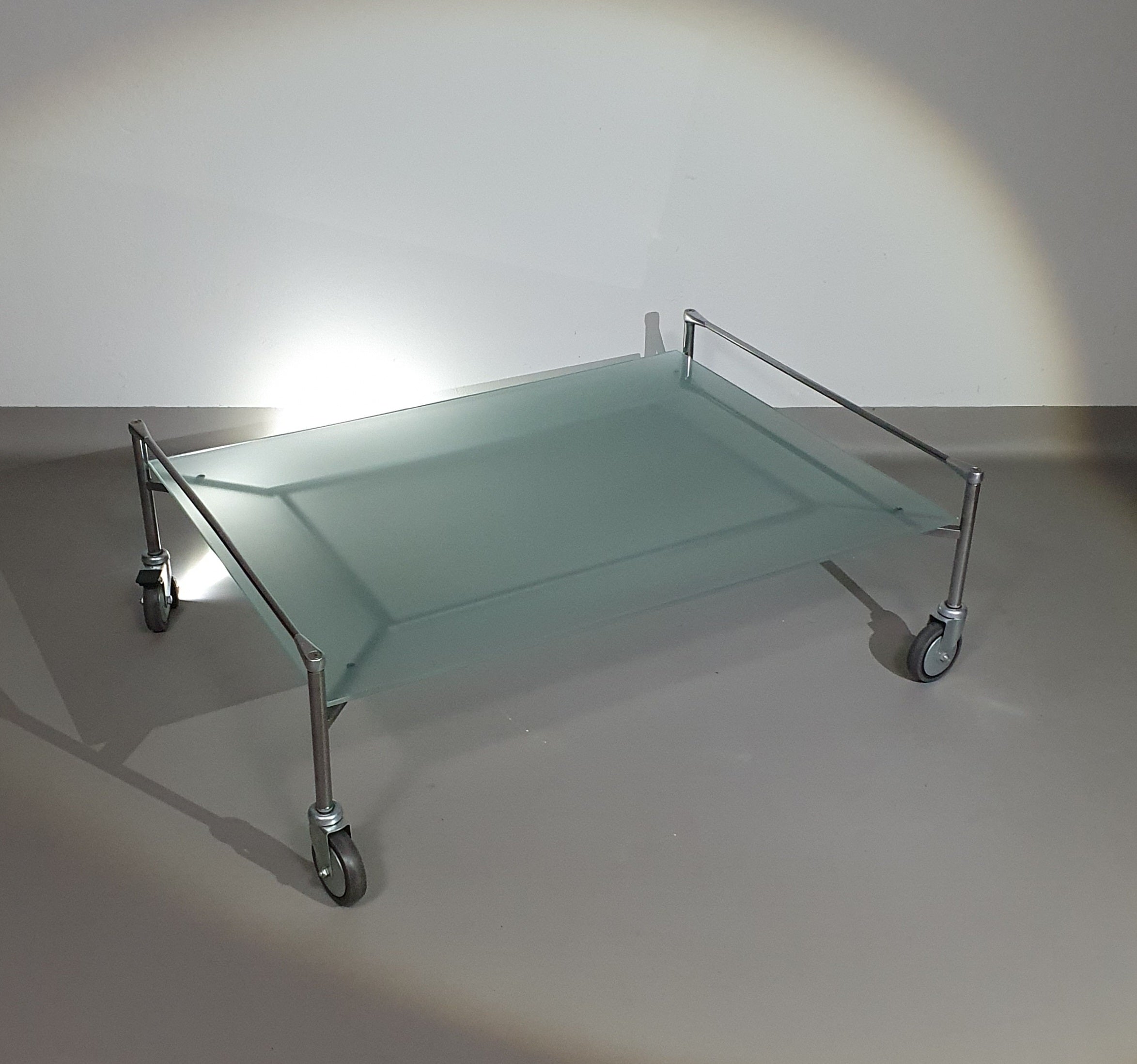 Driade Free Man 2 Glass Table

By M. Zanuso