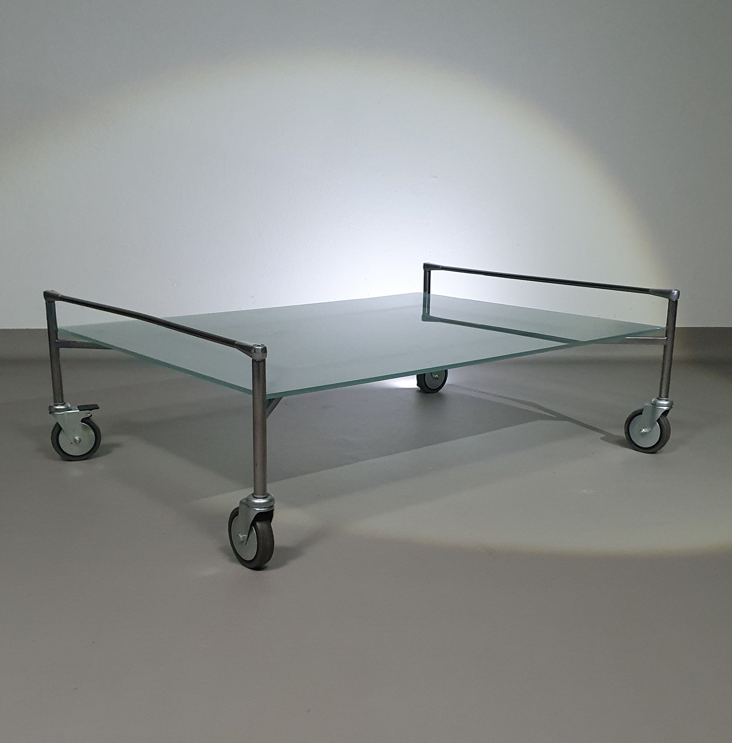 Driade Free Man 2 Glass Table

By M. Zanuso