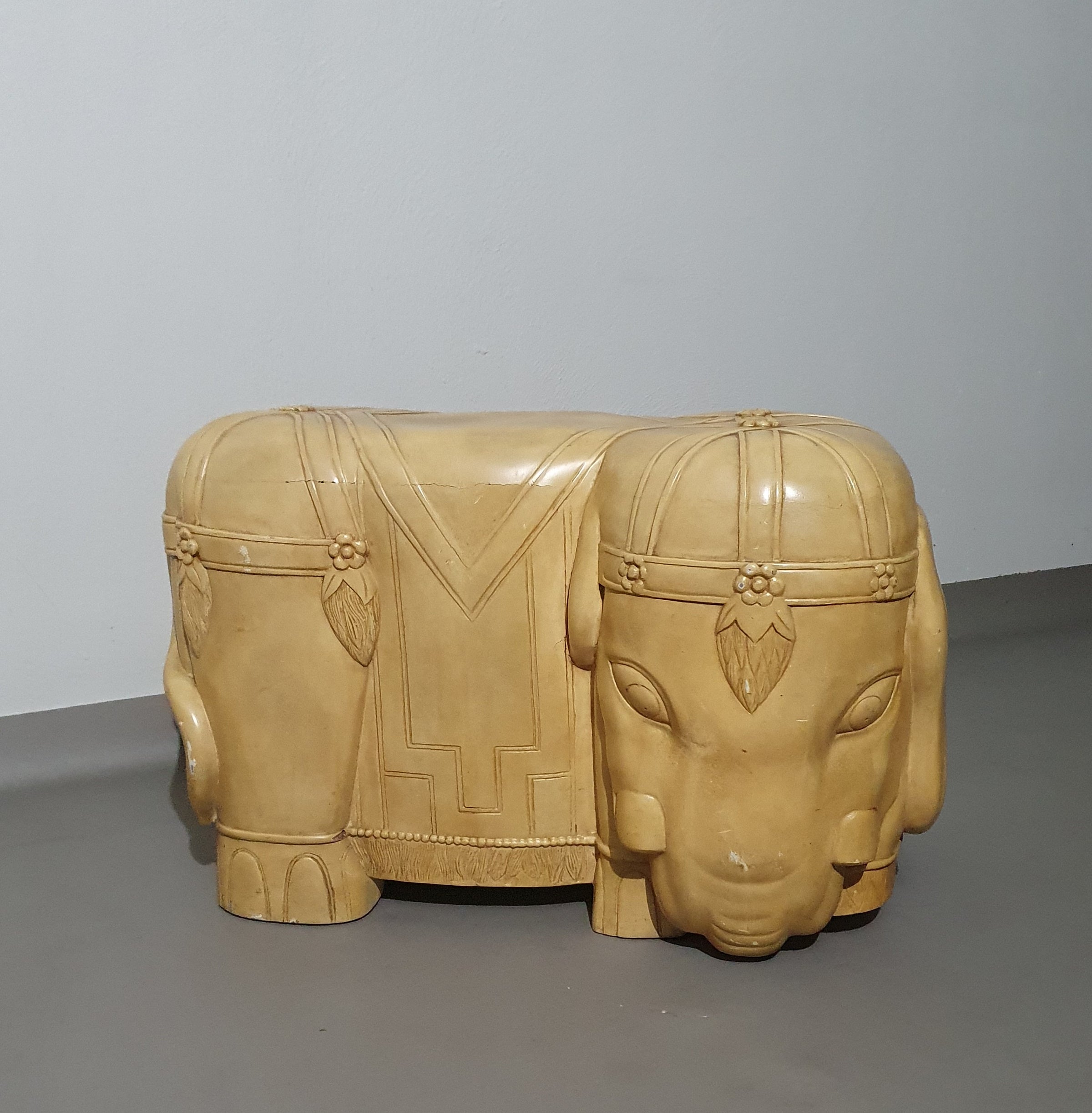 Decorative wood and resin elephant form table