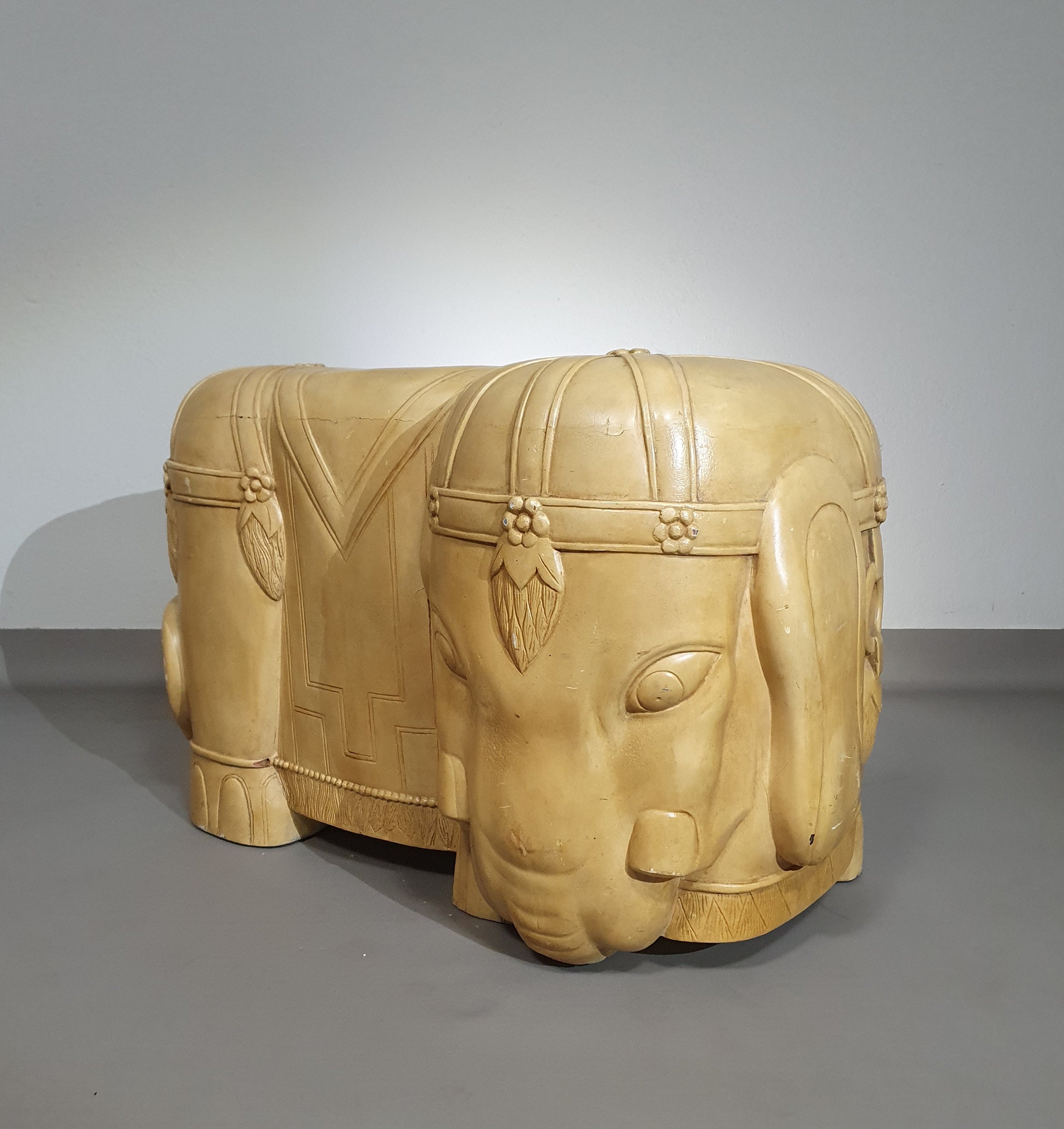 Decorative wood and resin elephant form table