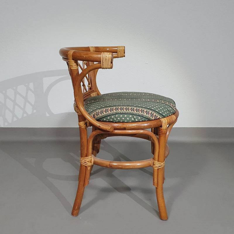 Rattan / bamboo Balcony side table / chairs set 1970s.