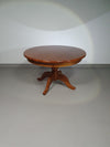 70s Pine wood dining table / wood column leg table in 4-leg design with round top 
Width 125 cm
Height 75 cm