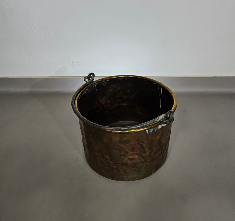 4 x fireplace bucket / price is for the set