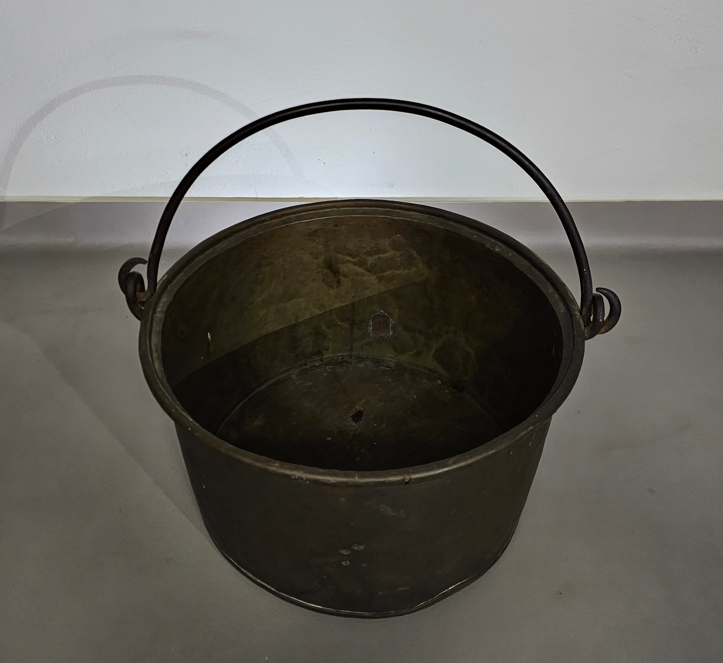 4 x fireplace bucket / price is for the set