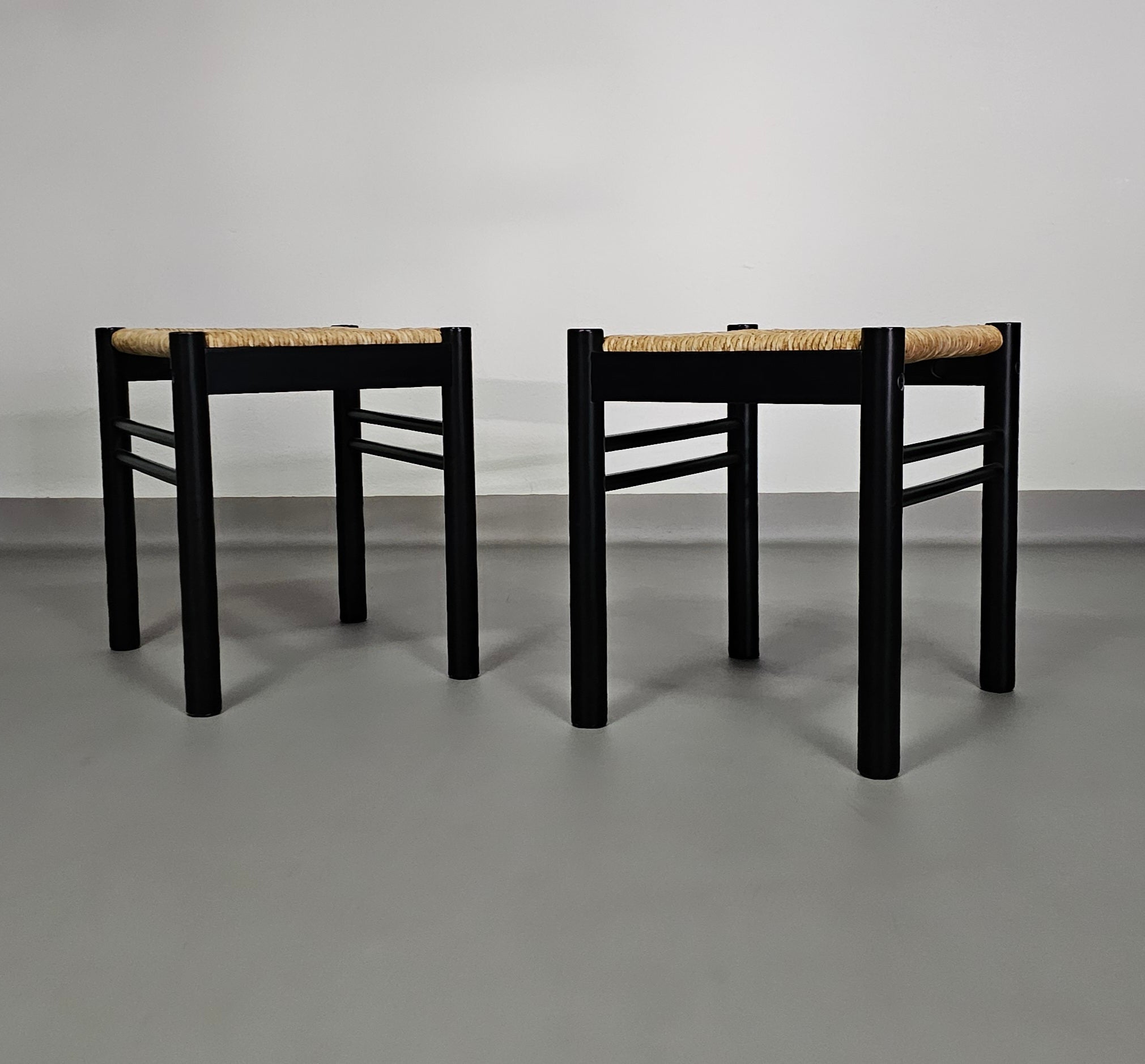 2 x Ibisco stool / rare rush / woven