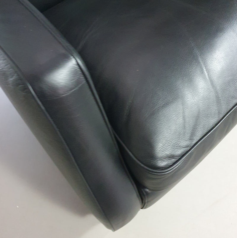 AMADEUS NATUZZI LOUNGE CHAIR / black leather