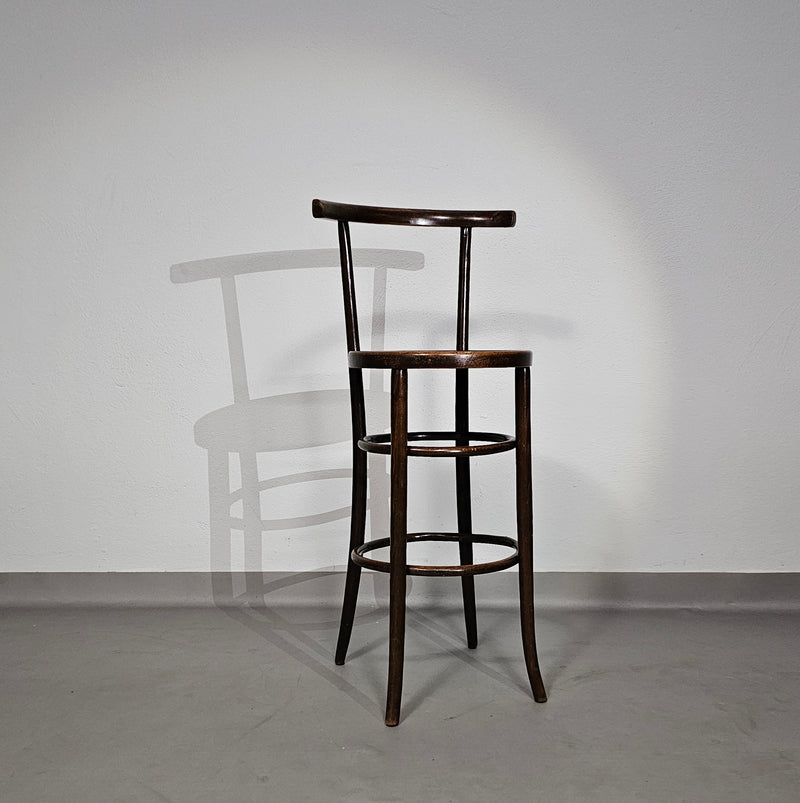 Thonet / Mundus marked / stool