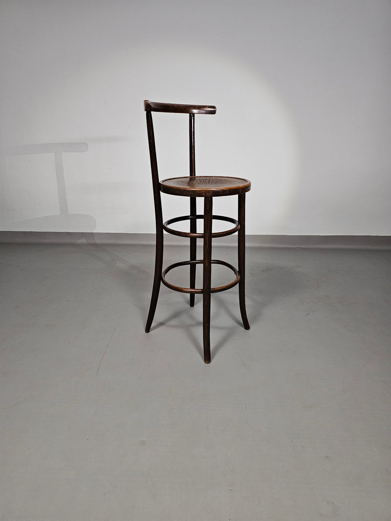 Thonet / Mundus marked / stool