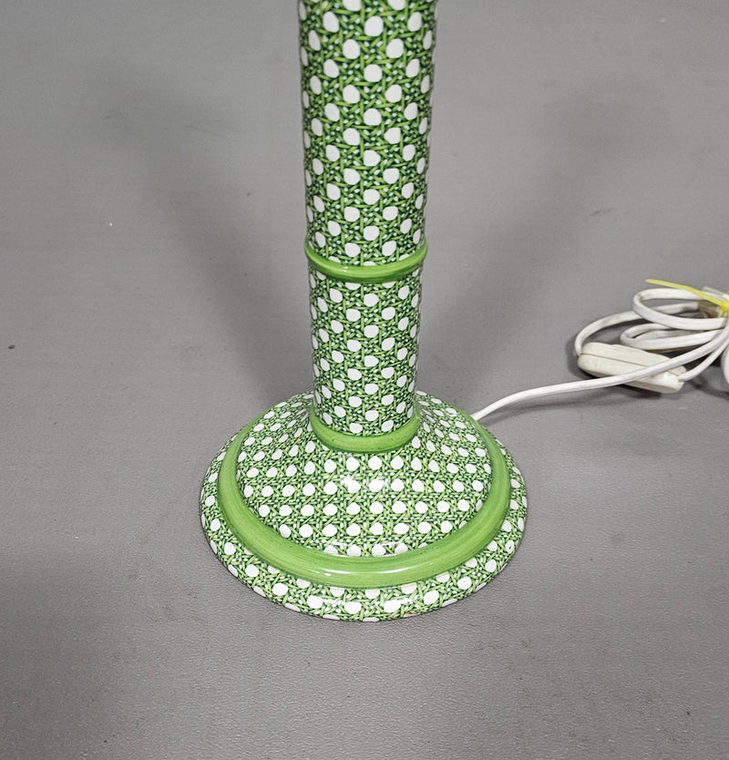 Ceramic glazed table lamp with green webbing pattren