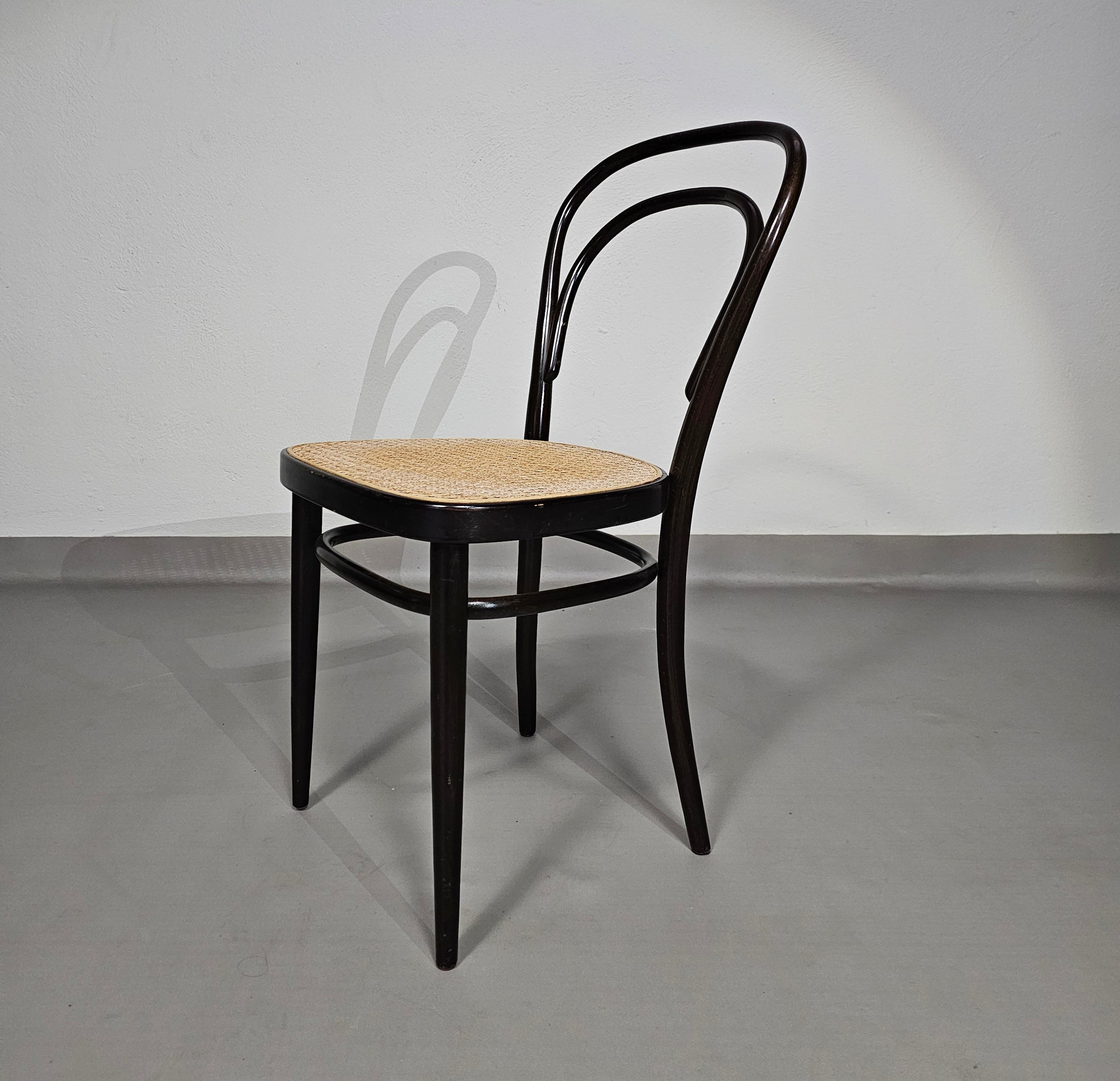 Michael Thonet 79 cafe chair / model 214 / cane