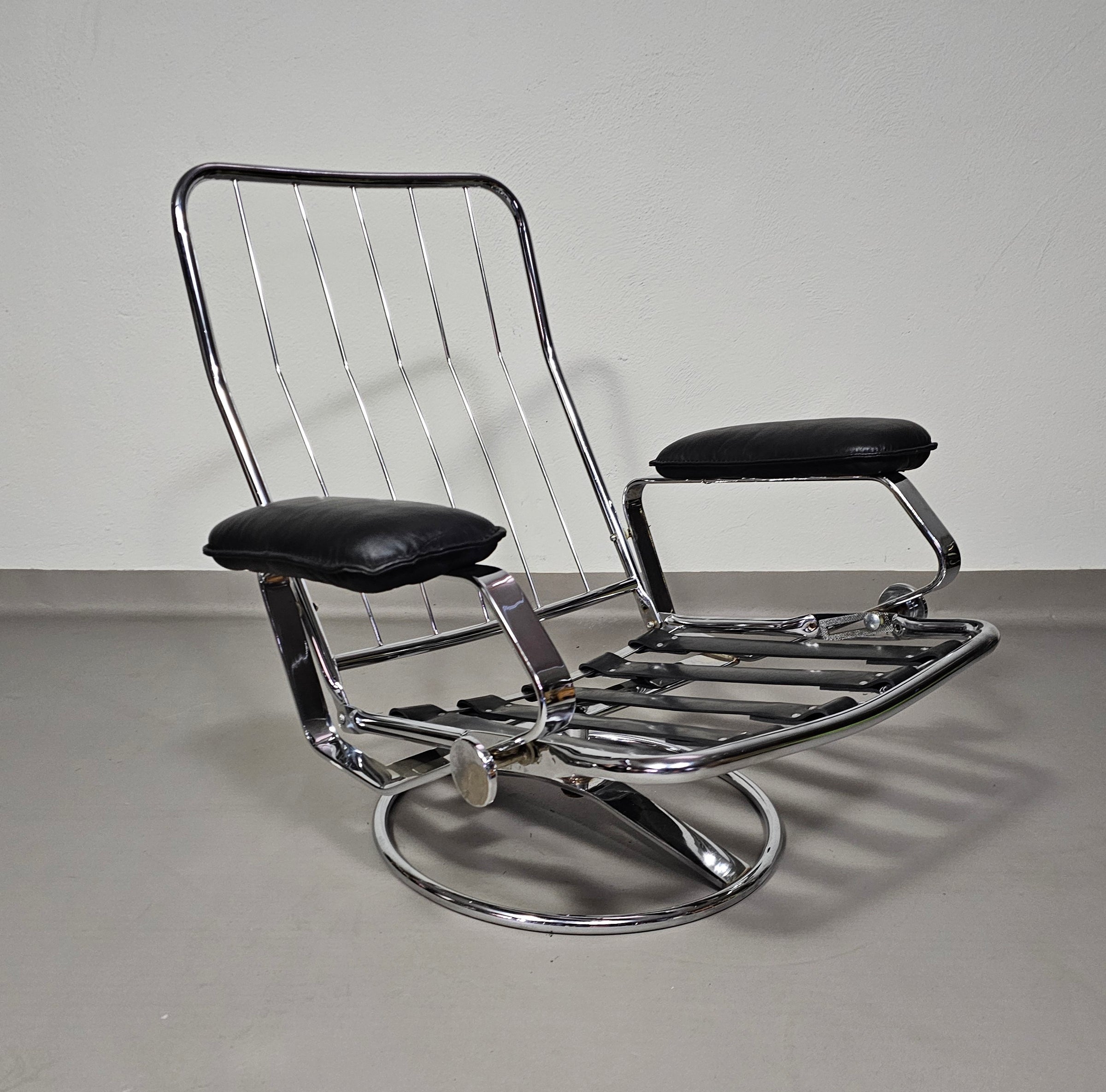 VERY RARE VINTAGE LEOLUX LOUNGE CHAIR, THE NETHERLANDS 1960S