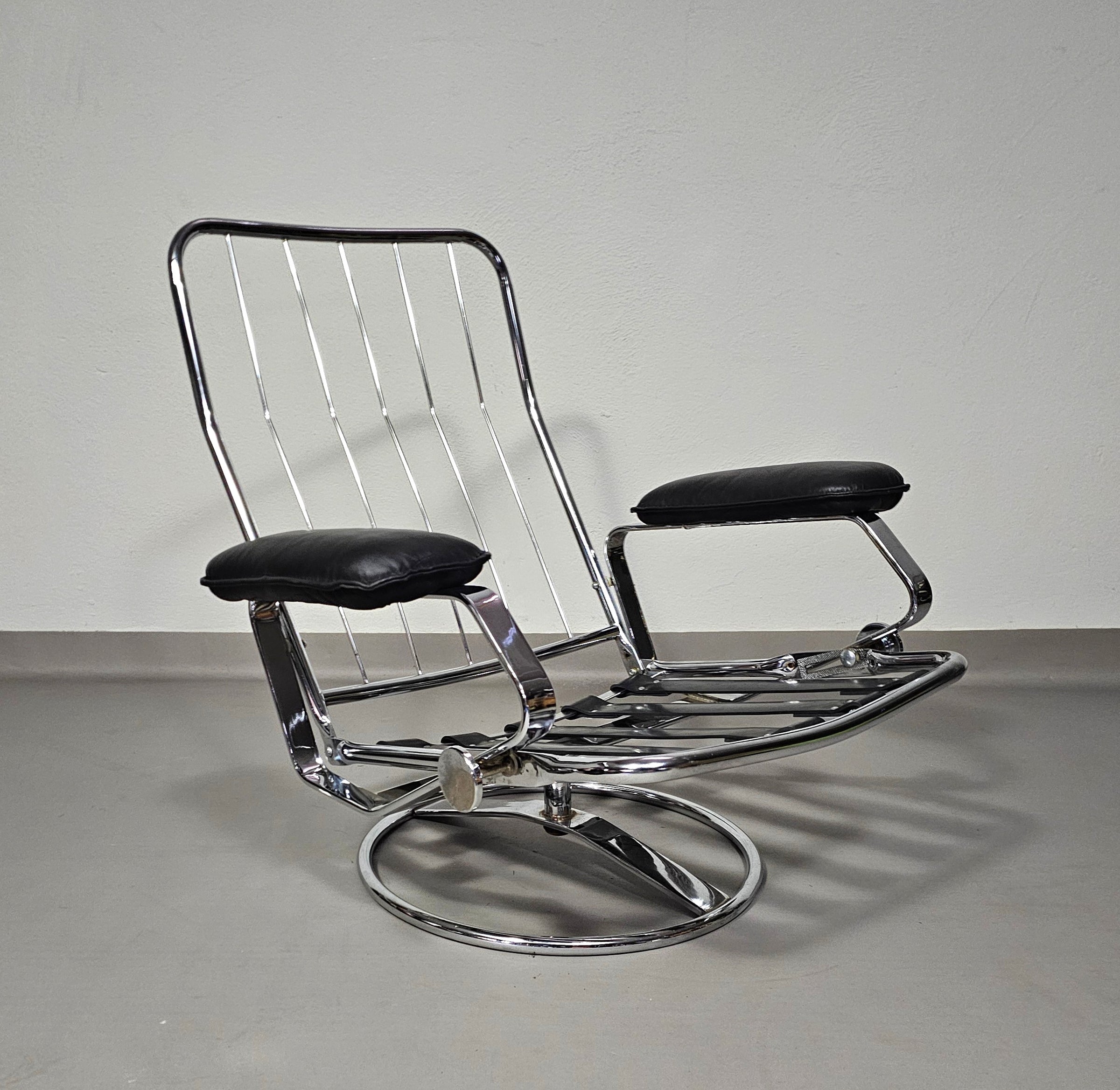 VERY RARE VINTAGE LEOLUX LOUNGE CHAIR, THE NETHERLANDS 1960S