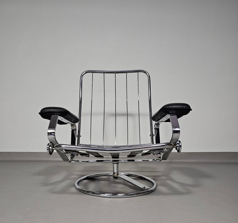 VERY RARE VINTAGE LEOLUX LOUNGE CHAIR, THE NETHERLANDS 1960S