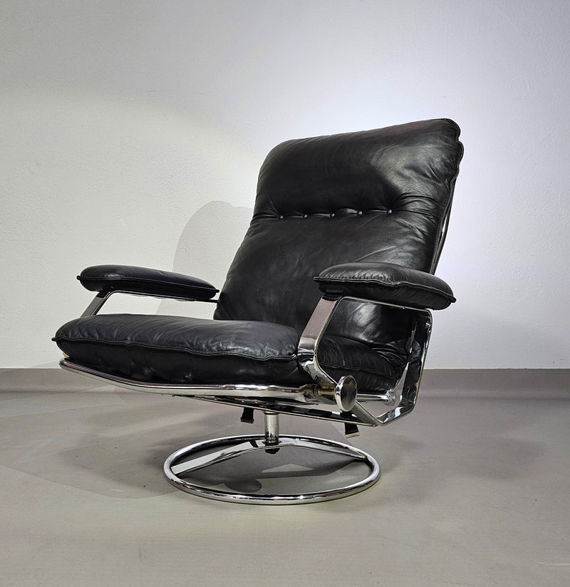 VERY RARE VINTAGE LEOLUX LOUNGE CHAIR, THE NETHERLANDS 1960S