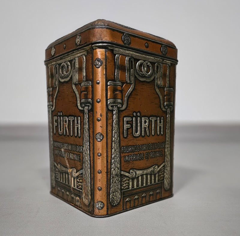 RARE VINTAGE FÜRTH VINTAGE CANDY / COOKIES BOX FRANCE 1940S