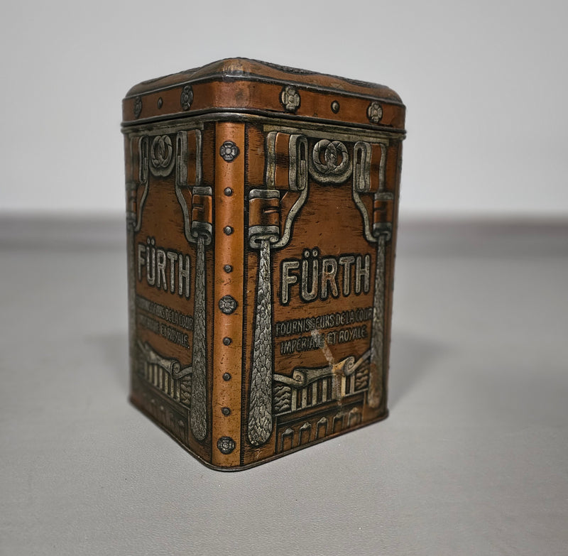 RARE VINTAGE FÜRTH VINTAGE CANDY / COOKIES BOX FRANCE 1940S