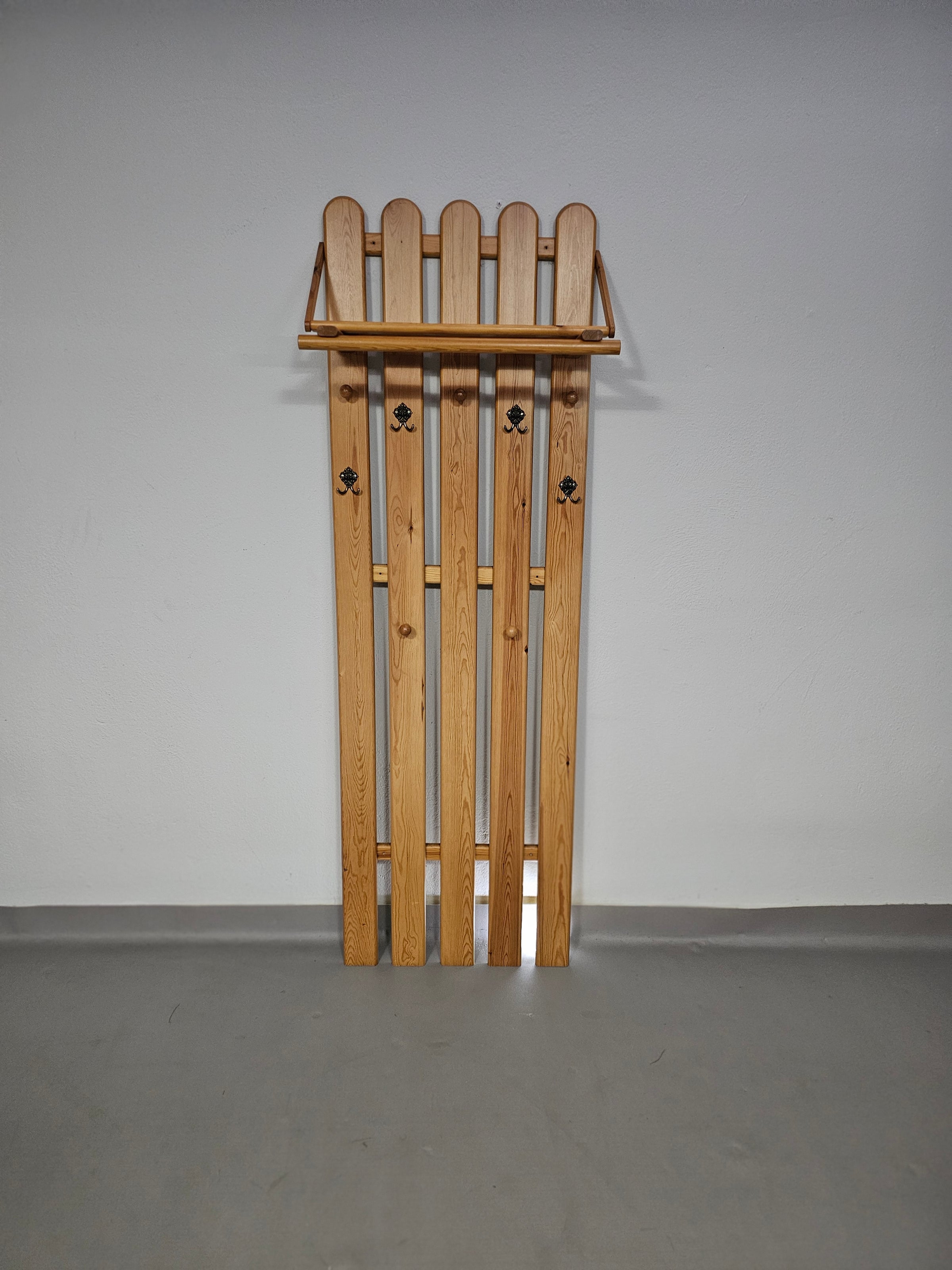 Pine wood coat rack / coatrack Width 60 Height 190 Depth 30 cm