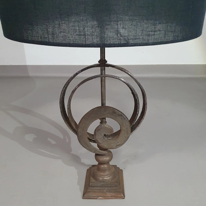 Brutalist lamp
Height 75
Width 50 cm