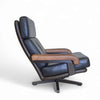 Beautiful vintage design Leolux swivel armchair, made in brown / darkbrown / black leather and wooden frame