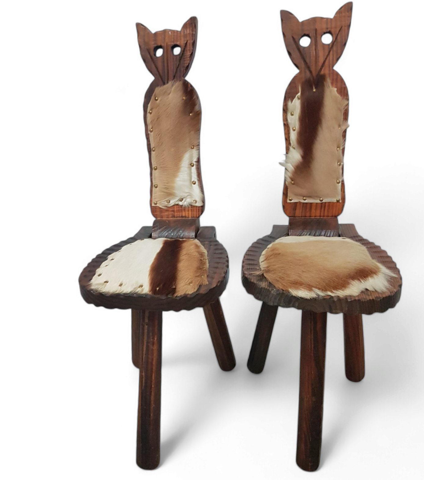 Brutalist cow hide cat tripod chairs / labeled made in Spain foldable backrest 1960s