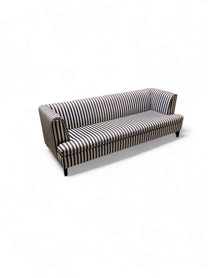 Paolo Piva Havanna sofa for Wittmann 1992
Width 225 cm