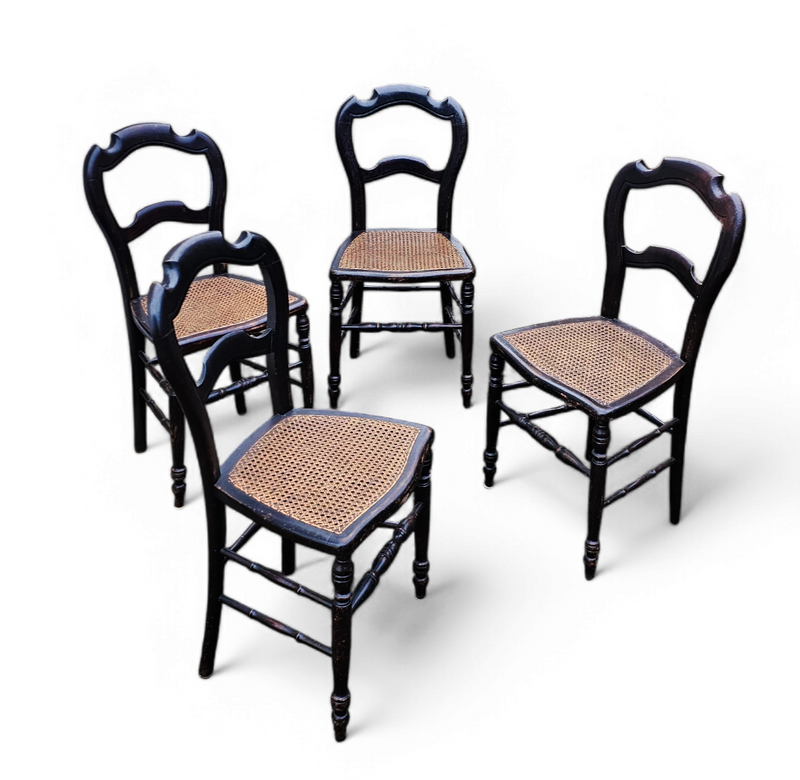 Napoleon III stoelen 19e eeuw / Eetkamerstoelen