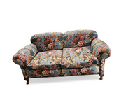 " Howard & Sons " floral Sofa stunning condition
Weighty sofa 100 kg
Flora sofa