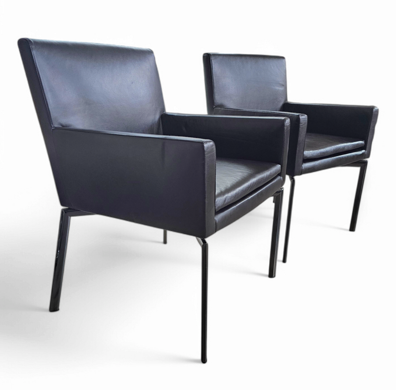 2 x Manet Minotti fauteuils jaren 90 / donkerbruin leer / chroom

 Hoogte 83