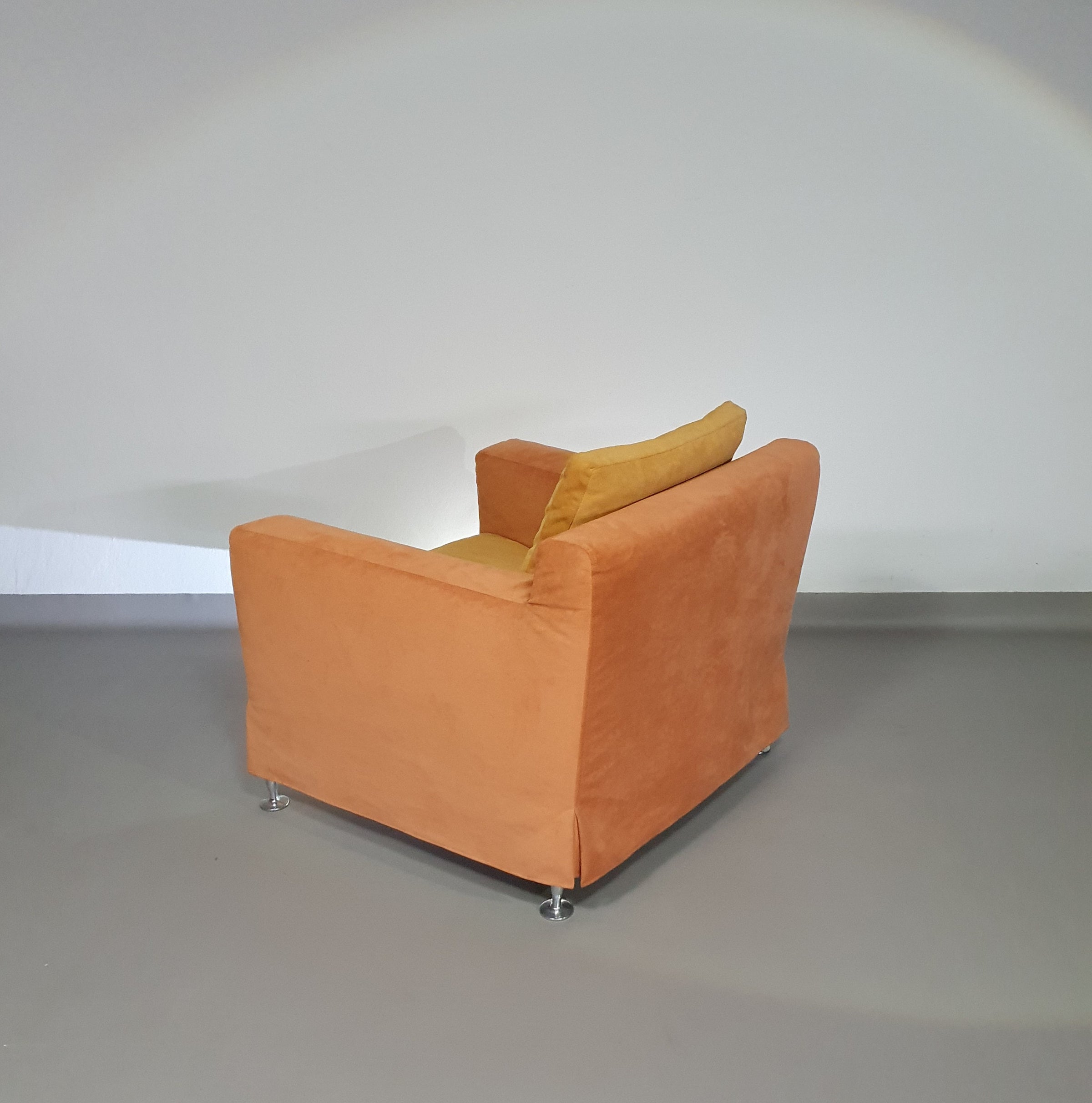 B&B / B en B / Italia lounge chairs model HARRY. With rare loose cover by Antonio Citterio.