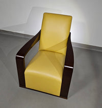 Hugues Chevalier
Beautiful condition / 2 x Ying armchair / Hurgues Chevalier / leather / by Chafik Gasmi