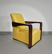 Hugues Chevalier
Beautiful condition / 2 x Ying armchair / Hurgues Chevalier / leather / by Chafik Gasmi