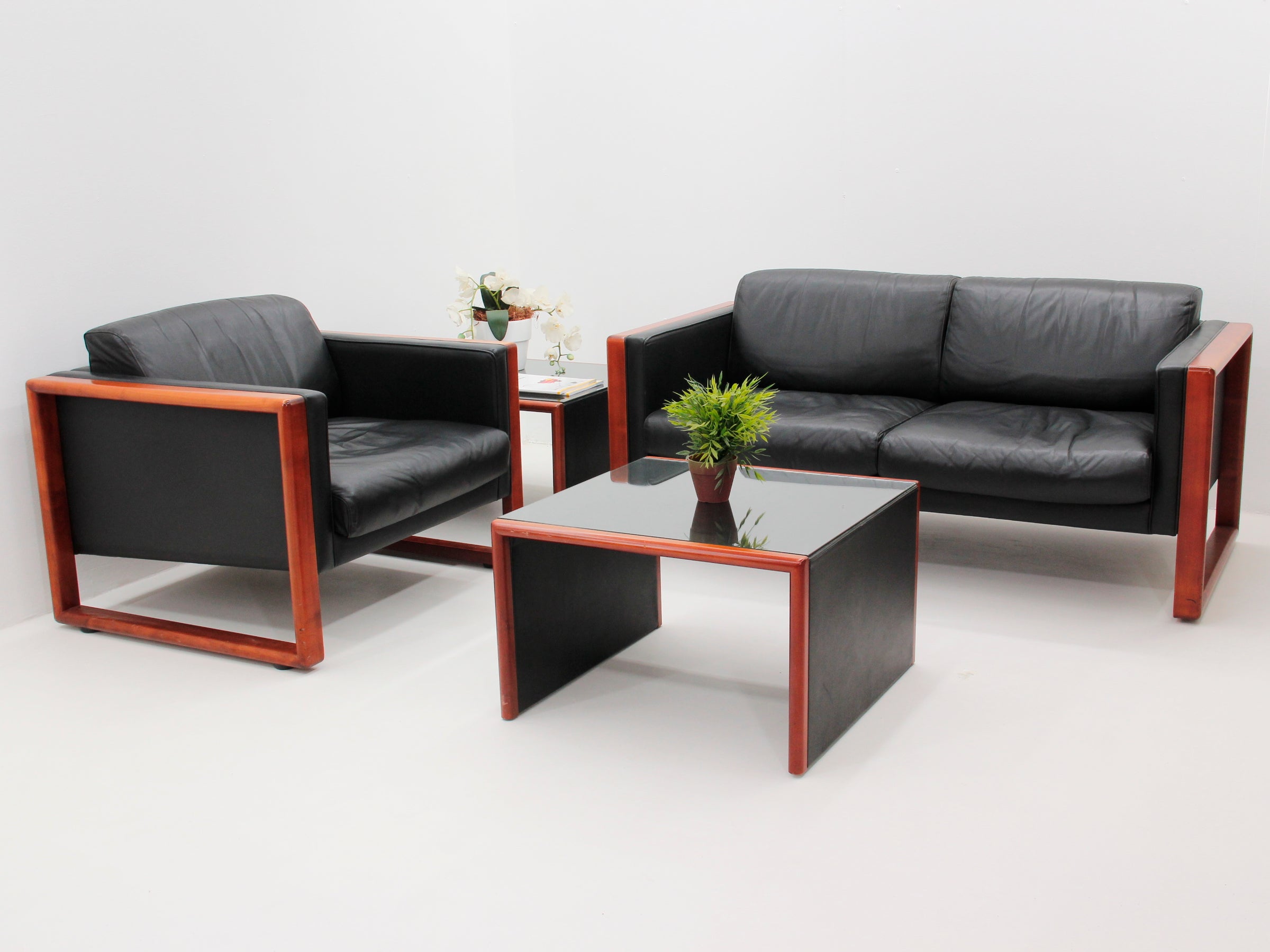 Walter Knoll set / Jurgen Lange / model Studio