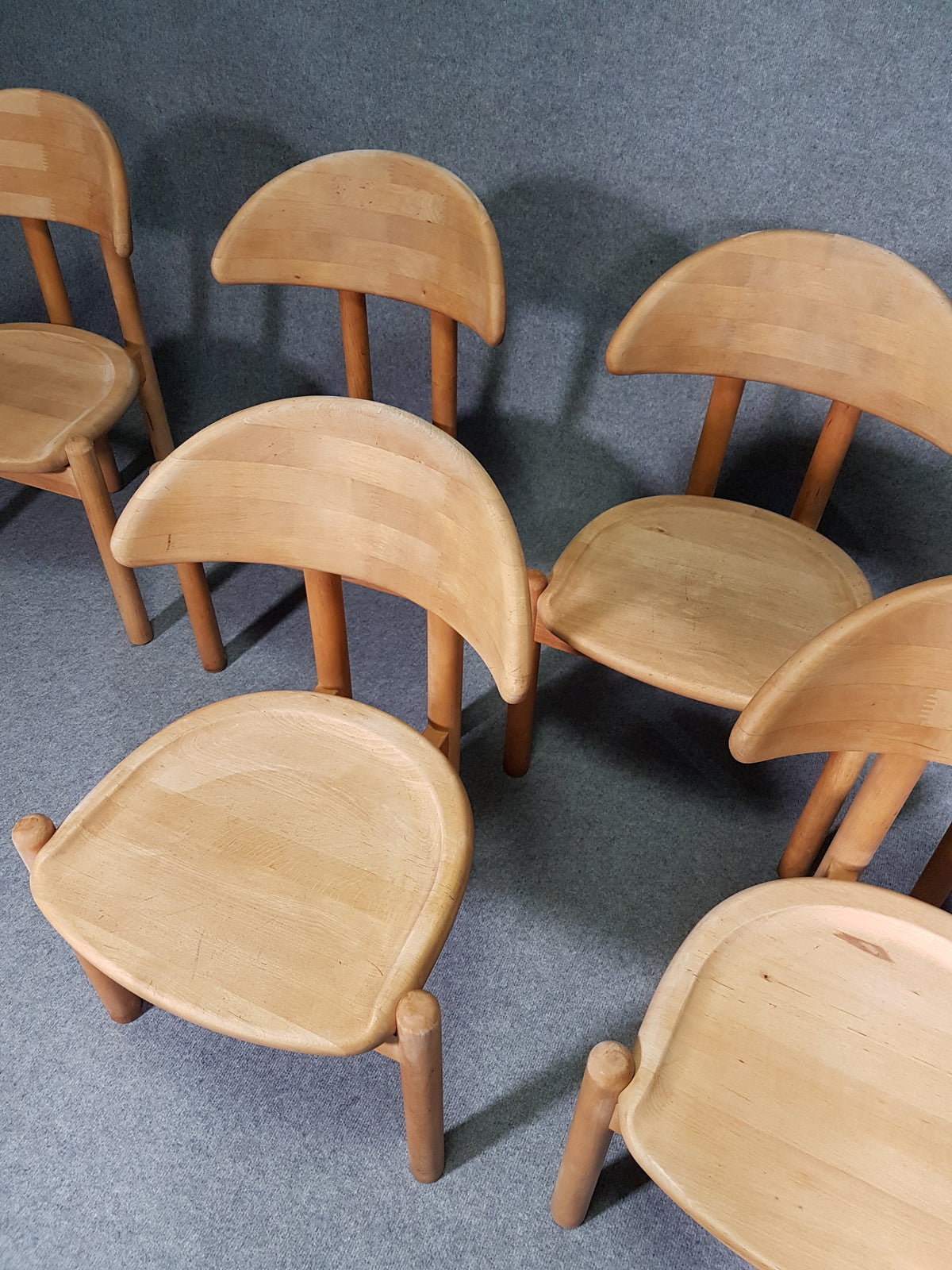 6 x chairs in solid maple by Ansager Møbler, Denmark. Danish craftsmanship