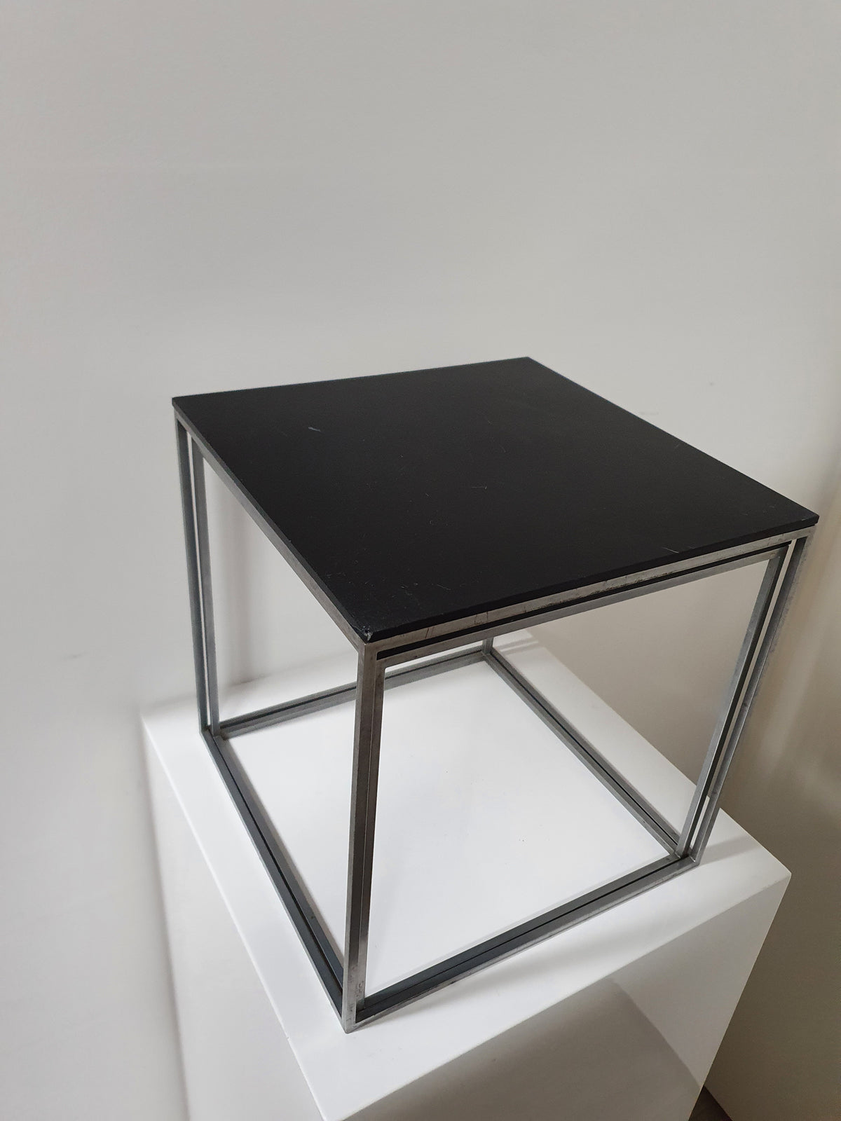 Early rare nesting tables model PK-71 designed by Poul Kjærholm.