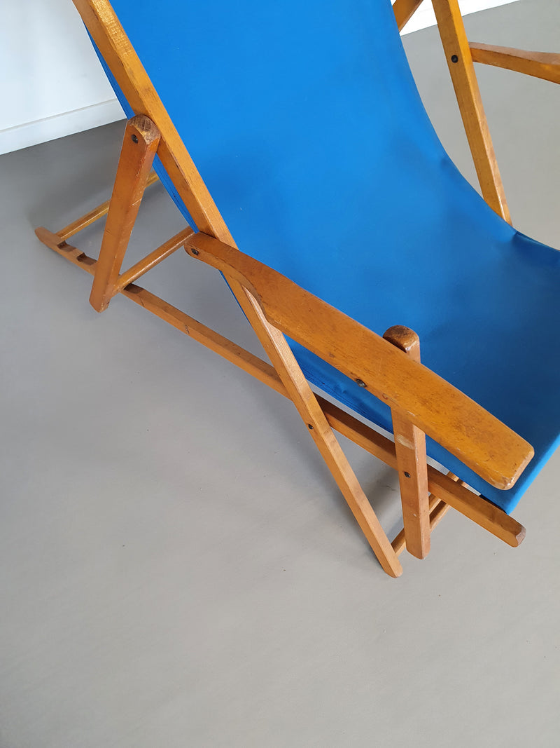 Blue vintage adjustable beach chairs, 1950s.