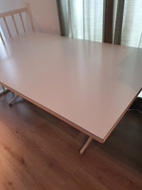 VOETSTUK EETTAFEL VAN GEORGE NELSON VOOR HERMAN MILLER