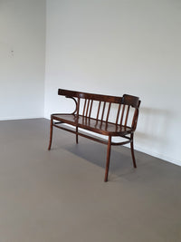 Rare Thonet bench, not marked.
Width 107/ height 80 /depth 50/ seat hight 47 cm