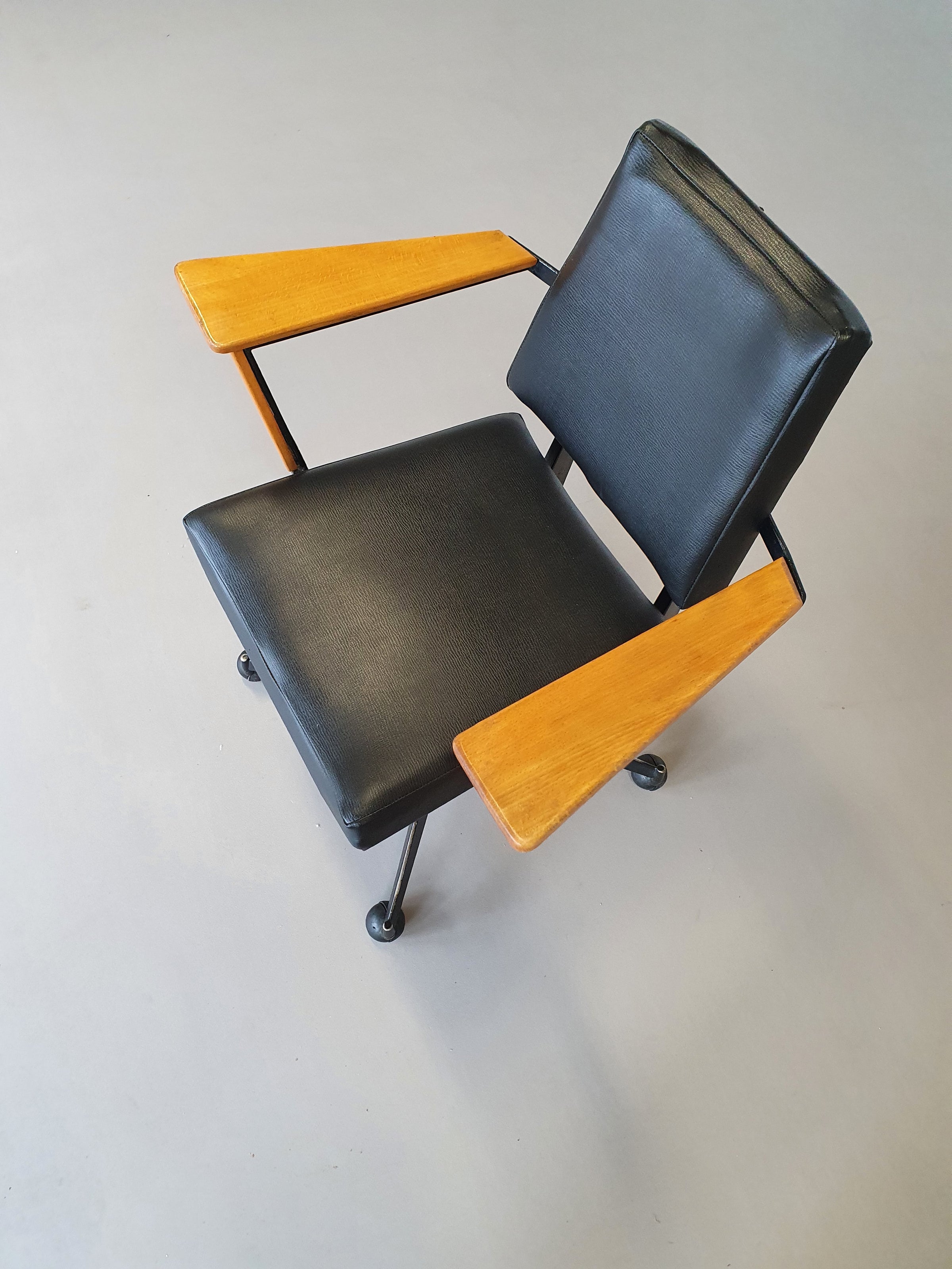 Very rare Velca Legnano office chair 1950s