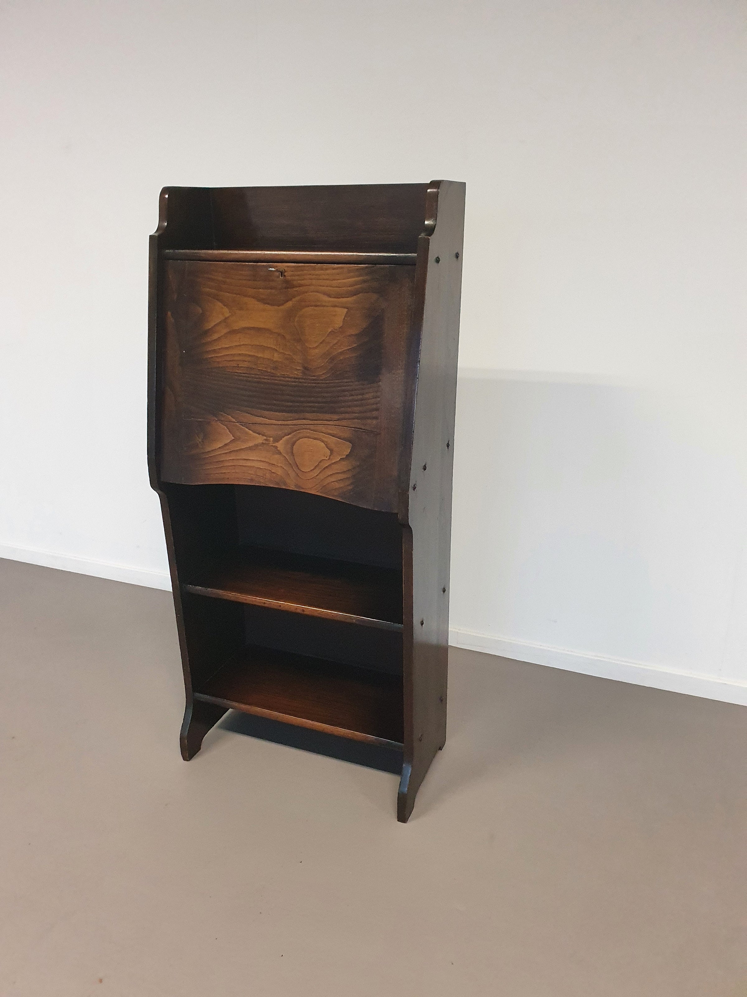 Interbellum small secretaire.