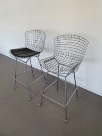 Set of 2 Harry Bertoia bar stools for Knoll.
