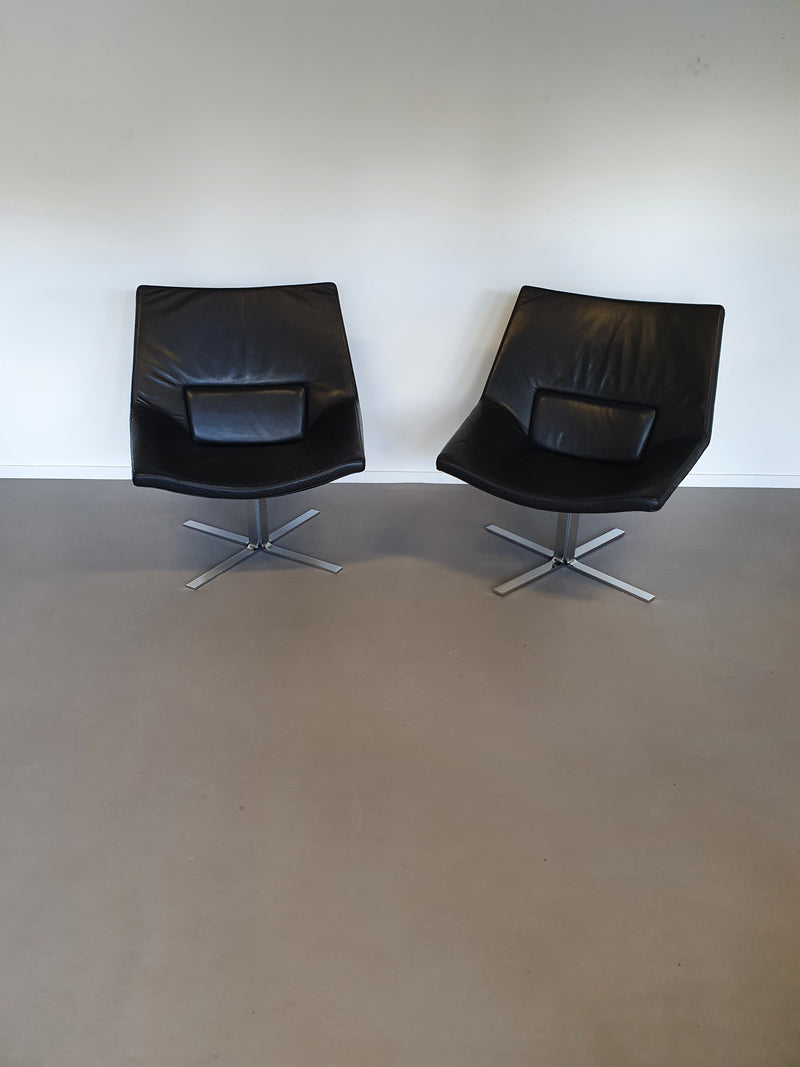 Leather, weighty lounge chairs. Wide 75 - height  87 - depth 70 cm .Price is for the set