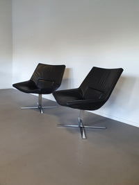 Leather, weighty lounge chairs. Wide 75 - height  87 - depth 70 cm .Price is for the set