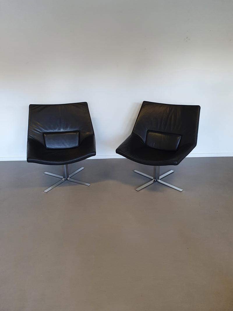 Leather, weighty lounge chairs. Wide 75 - height  87 - depth 70 cm .Price is for the set